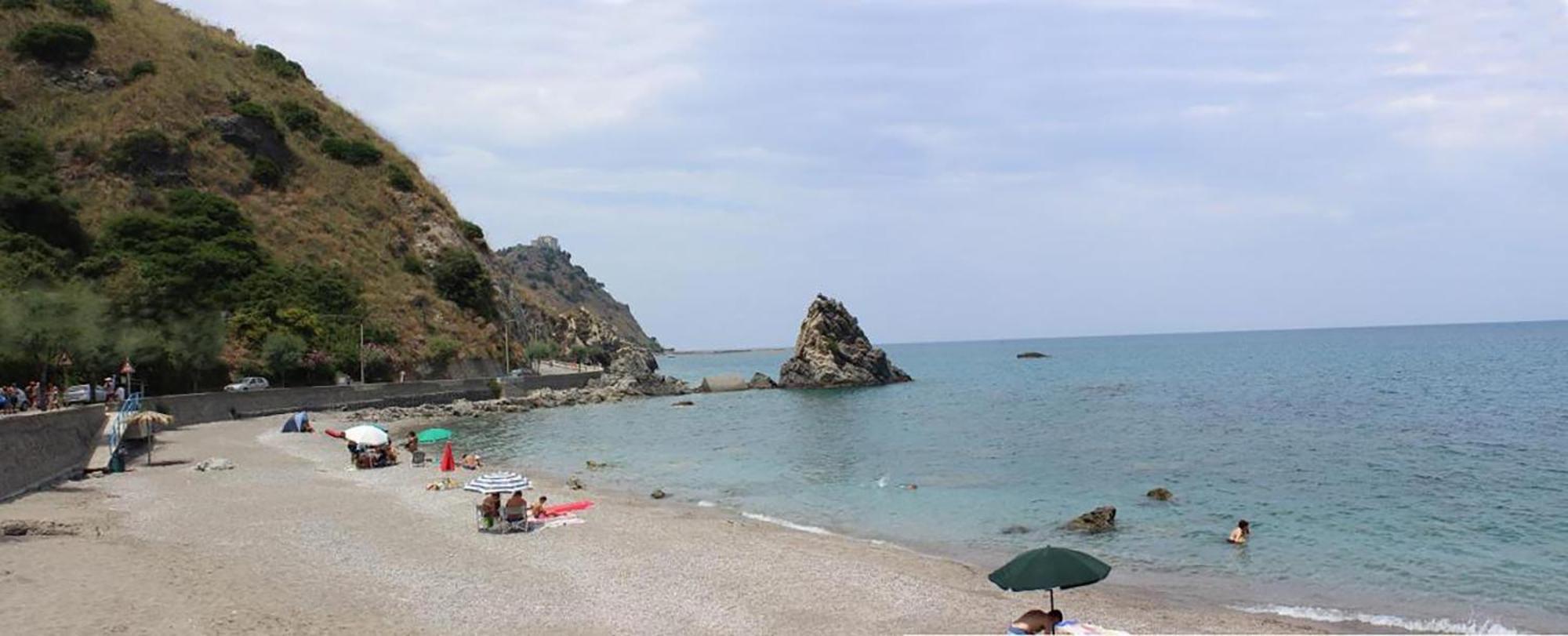 Perla D'Orlando Villa Capo dʼOrlando Екстериор снимка