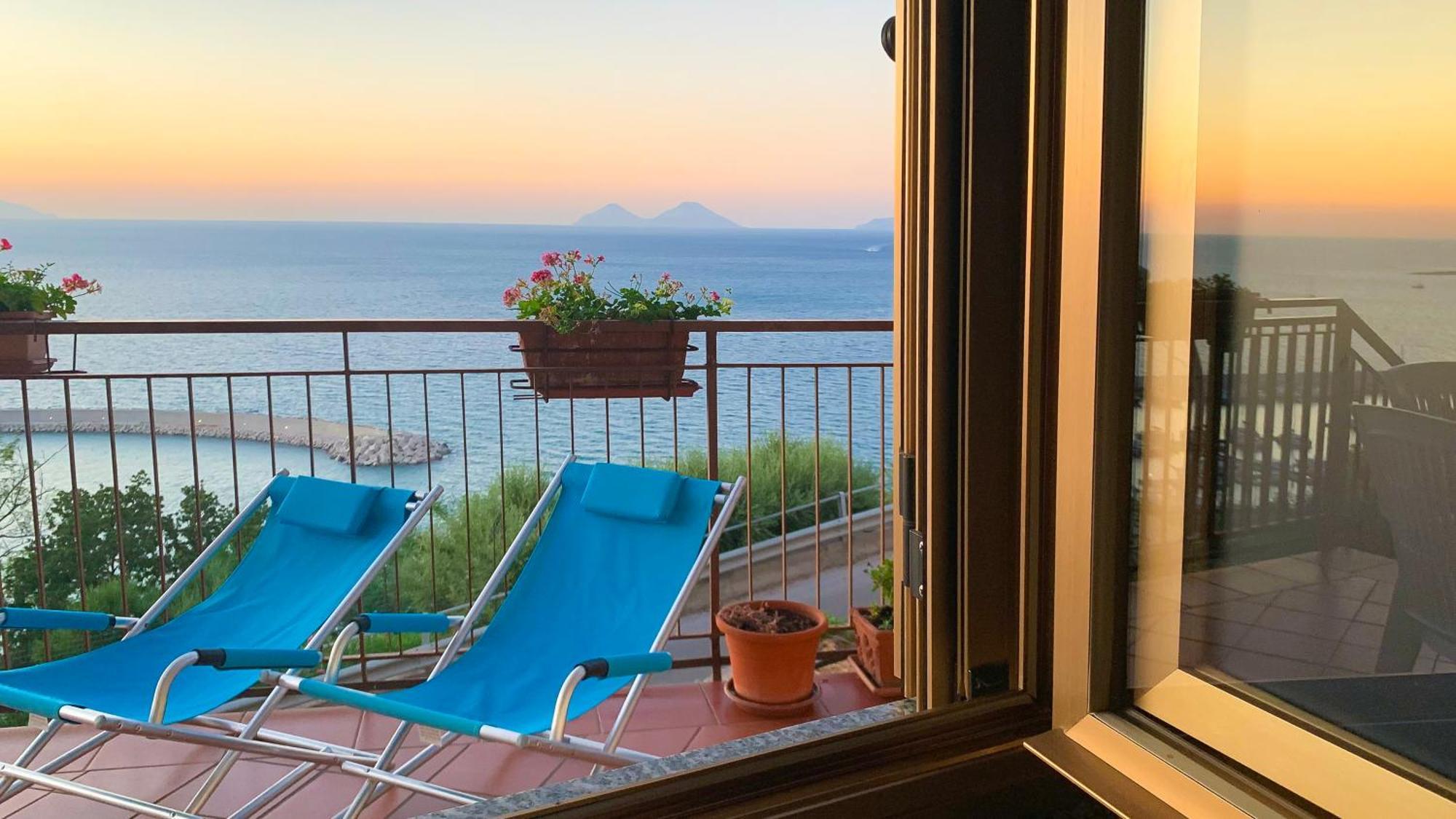Perla D'Orlando Villa Capo dʼOrlando Екстериор снимка