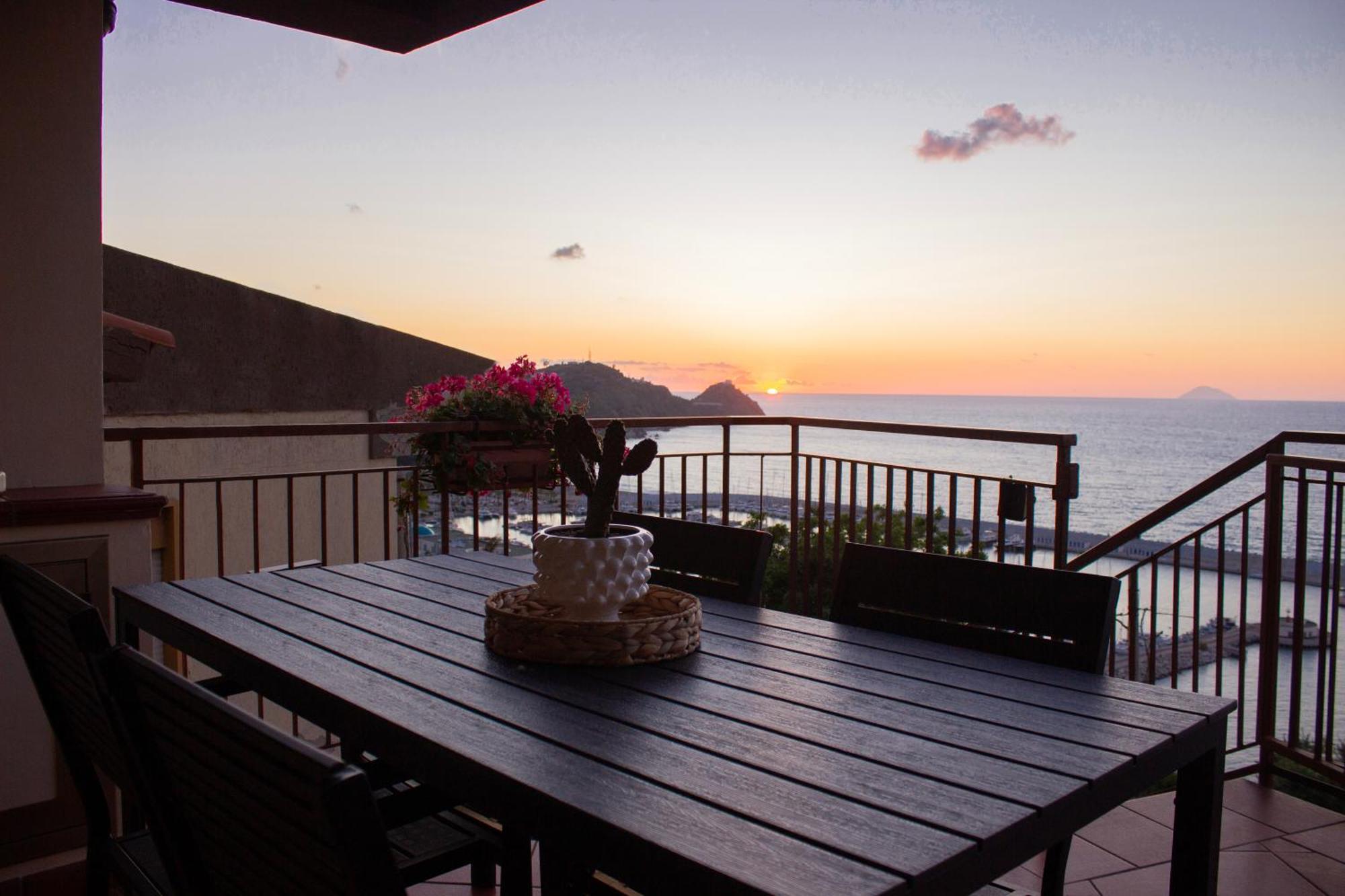 Perla D'Orlando Villa Capo dʼOrlando Екстериор снимка